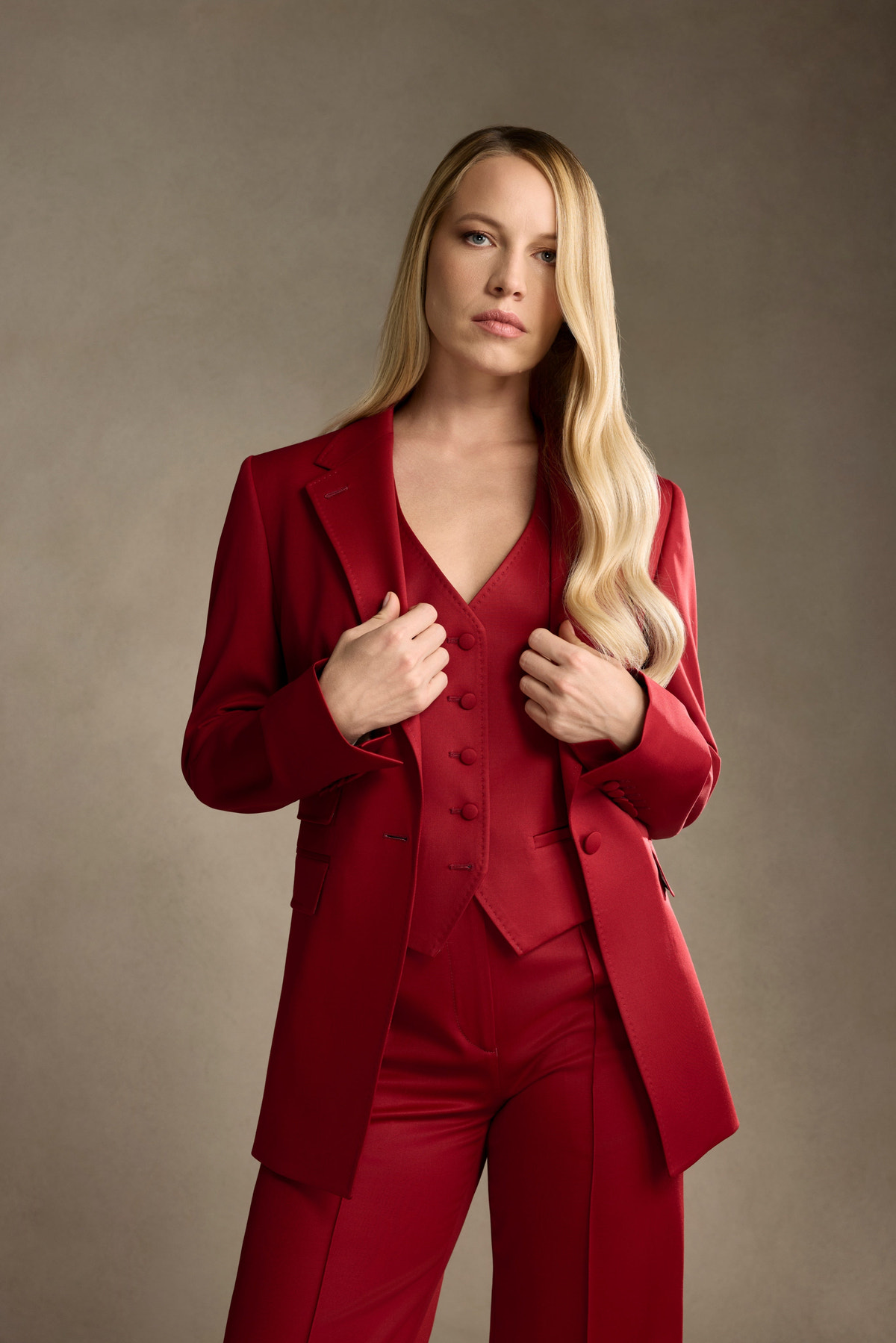 THE SCARLETT SUIT