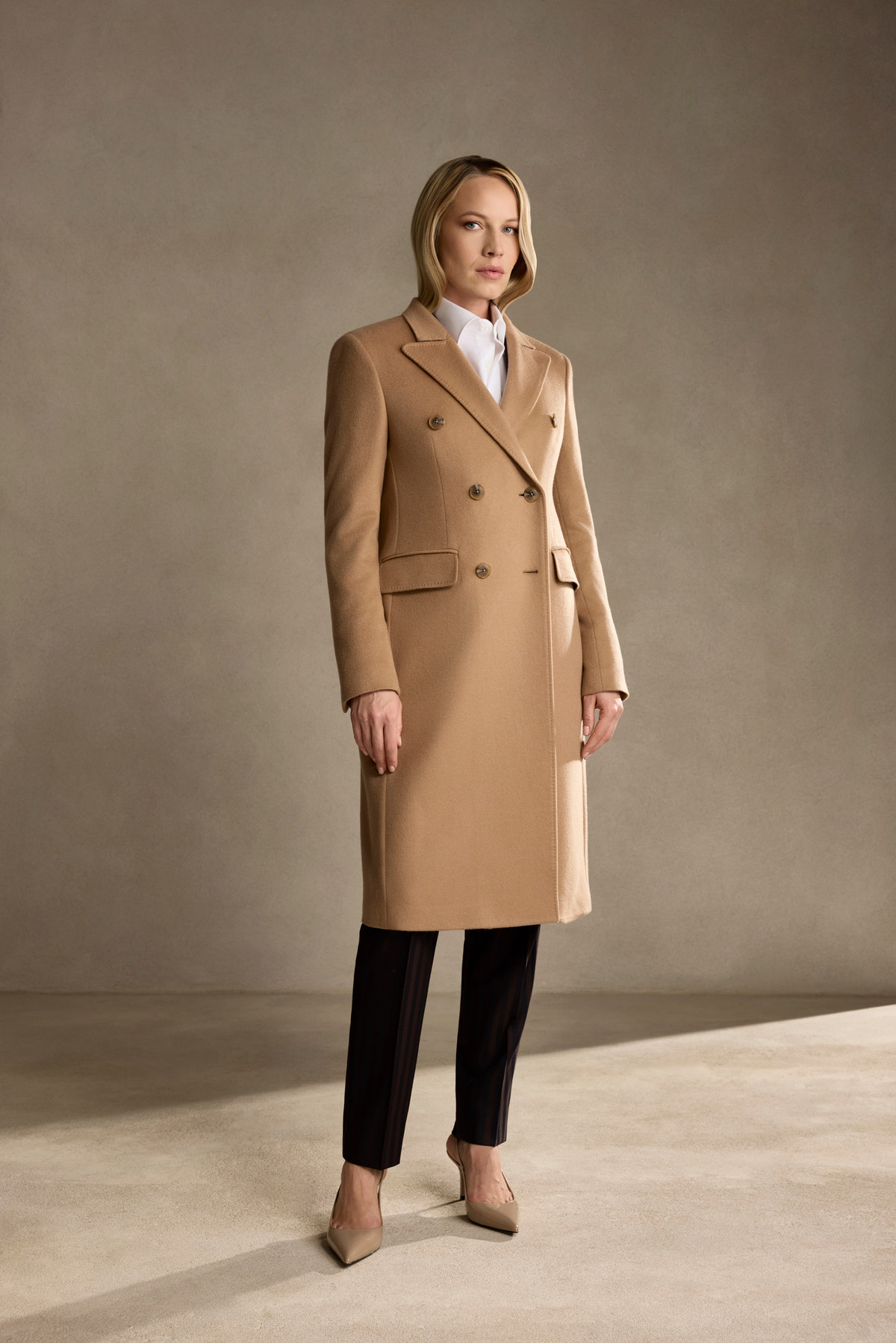 THE AUDREY COAT