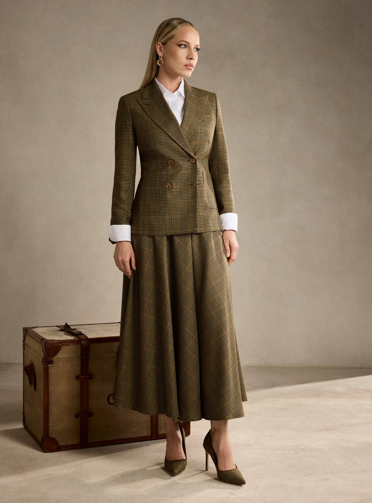 THE SOPHIE SUIT