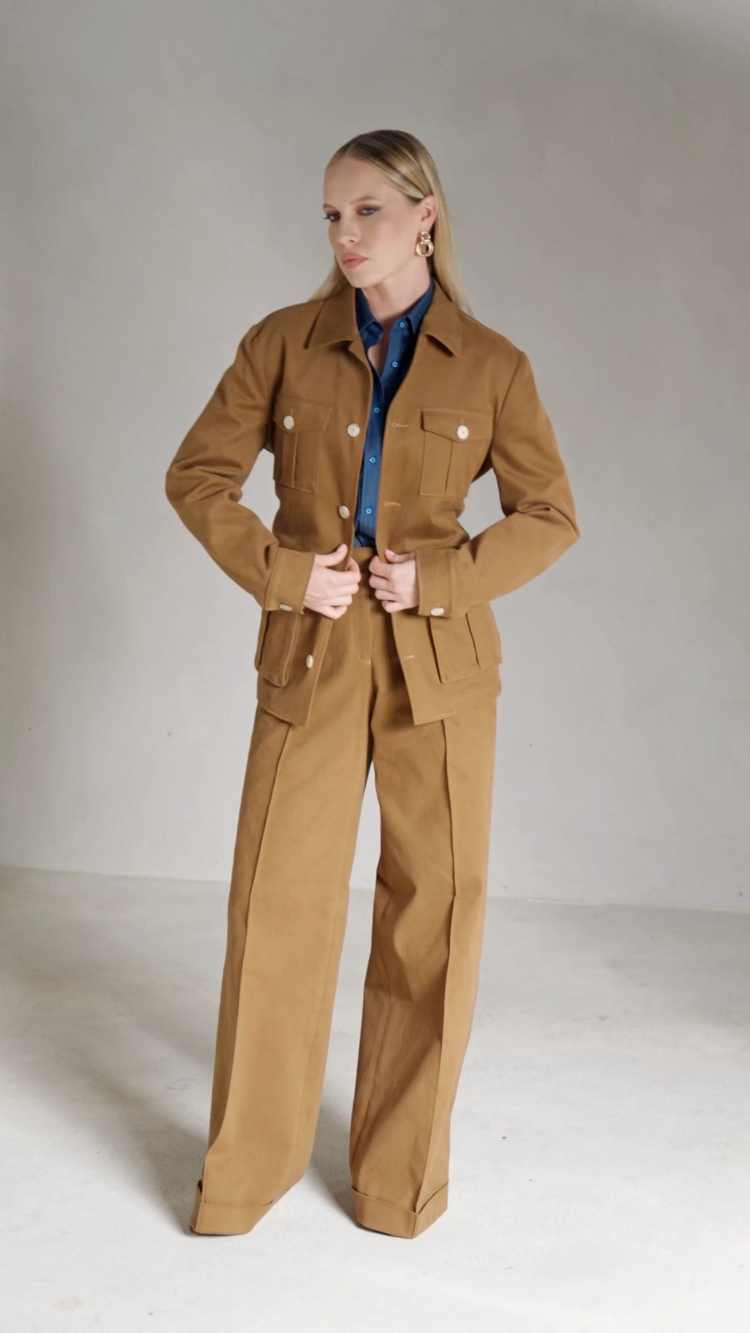 THE ABIGAIL SUIT — Consiglieri DONNA
